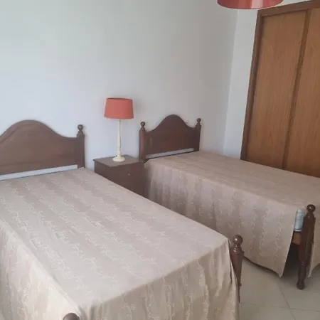 アパート Apart. T2 Baixa *